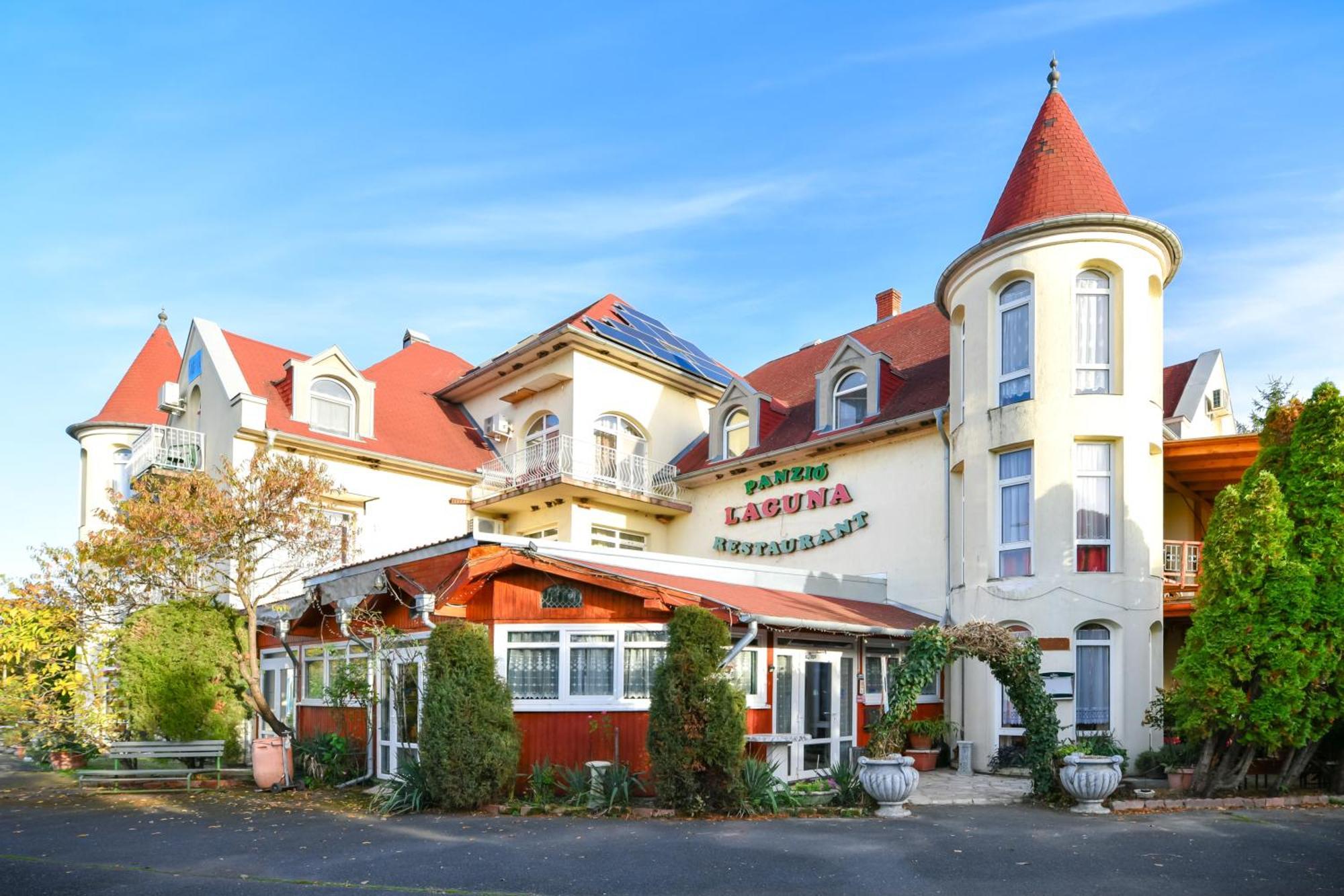 Hotel Laguna Panzio Szántód Exterior foto